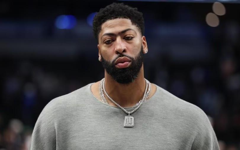 记者：若独行侠要价不高，尼克斯将会认