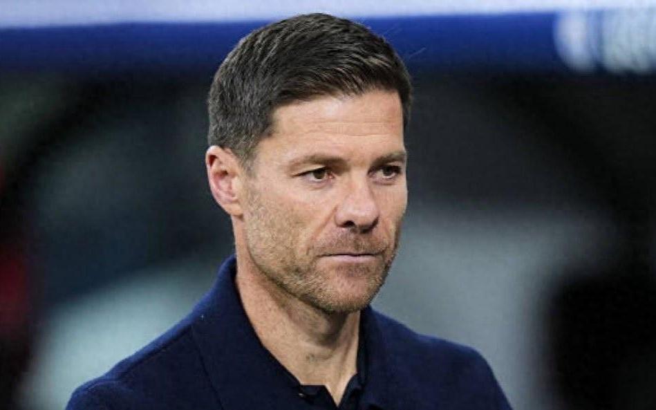 欧冠：皇马输球阿隆索却不会下课，全队