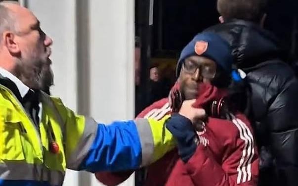 枪手球迷网红谈与安保冲突：被桑德兰