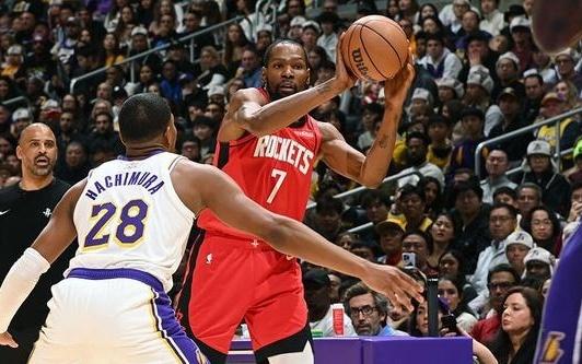 杜兰特25+9东契奇25+7火箭客场大胜