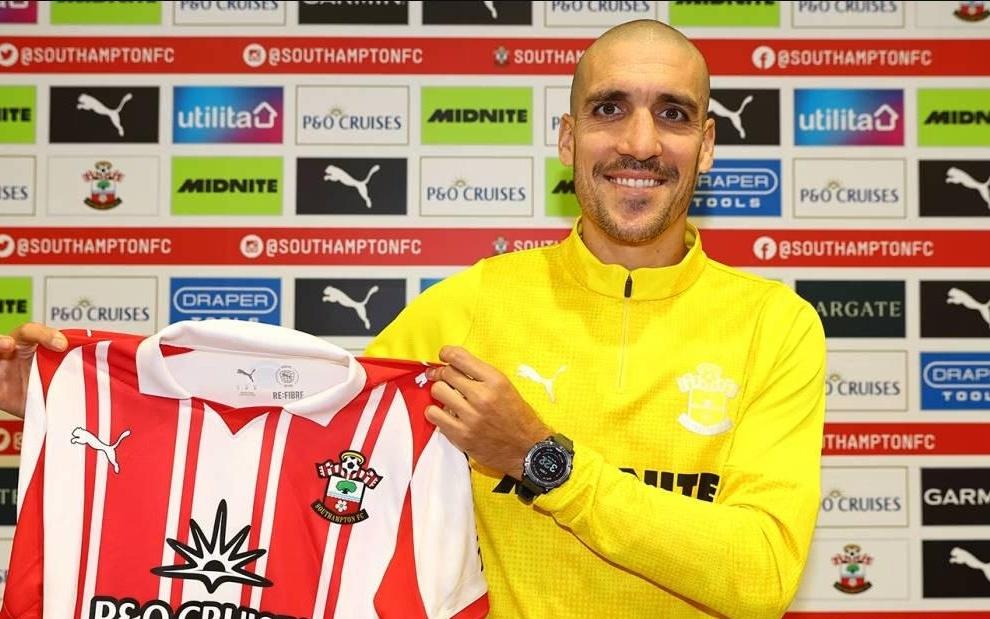 官方:34岁罗梅乌以自由身重返南安普顿,双方签约至赛季末