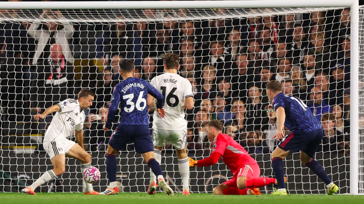 豪门全胜夜哈兰德双响曼城20巴萨补时绝杀21阿森纳10五连胜