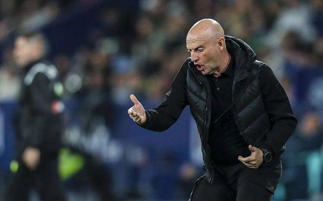 14轮9分倒二，莱万特忍痛炒帅