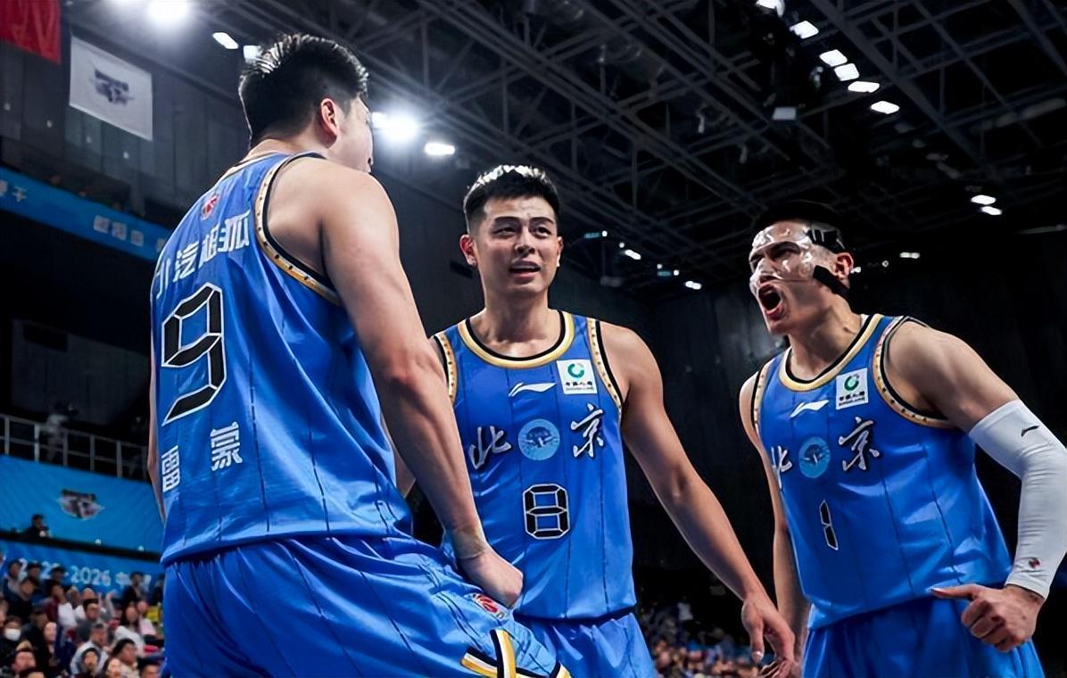 首钢杀回前4！却迎来坏消息，3大主力将长期休战，还能否夺冠