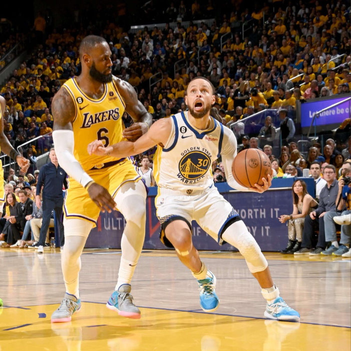 爆冷20分惨败，又遭16分逆转！从联盟宠