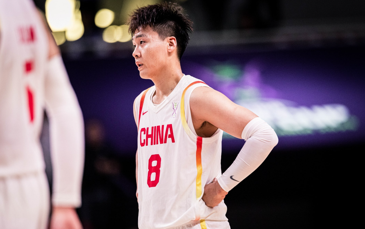 三年后中国男篮阵容有多强杨瀚森领