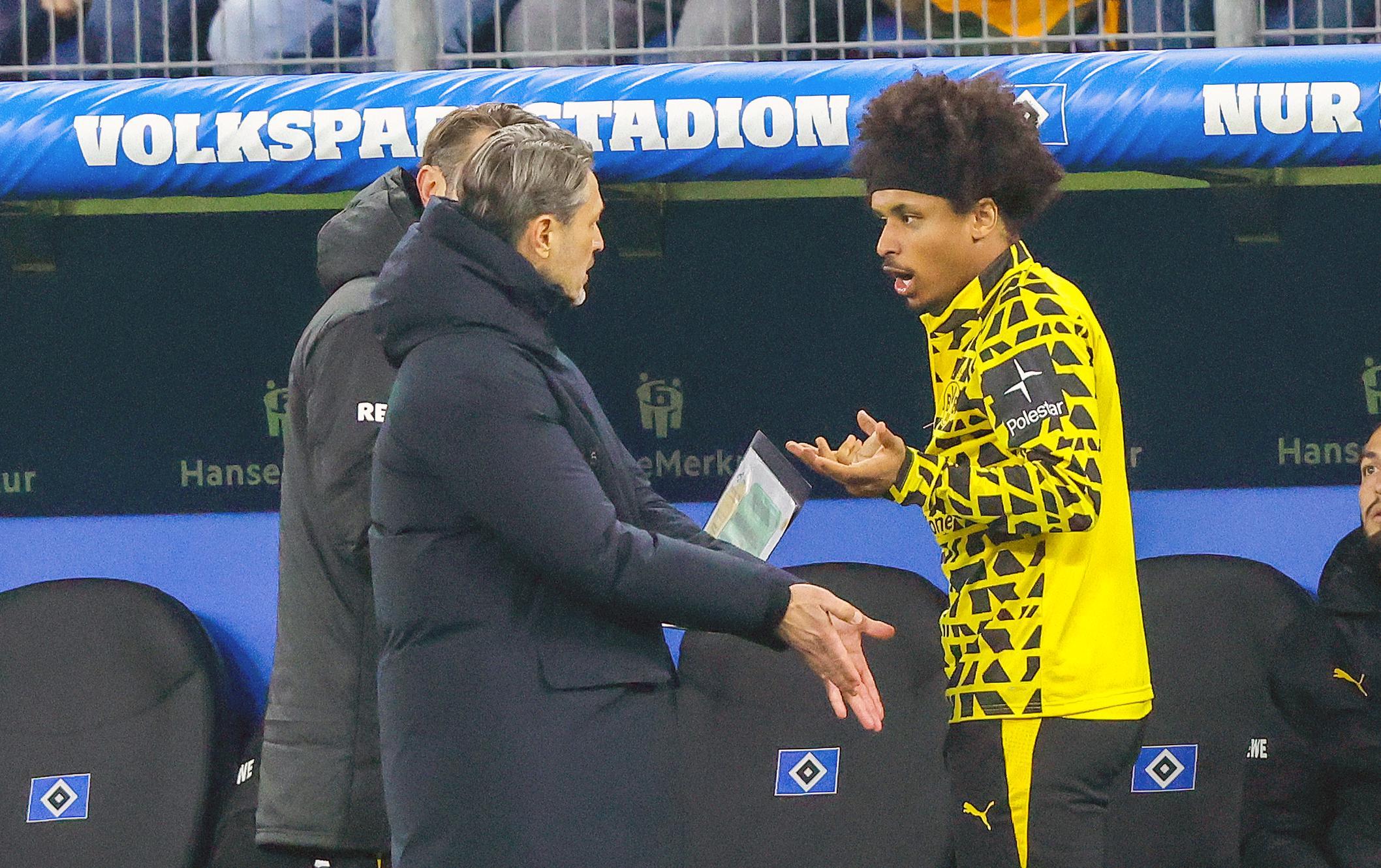 曝曼联有意多特头号快马！转会传闻真