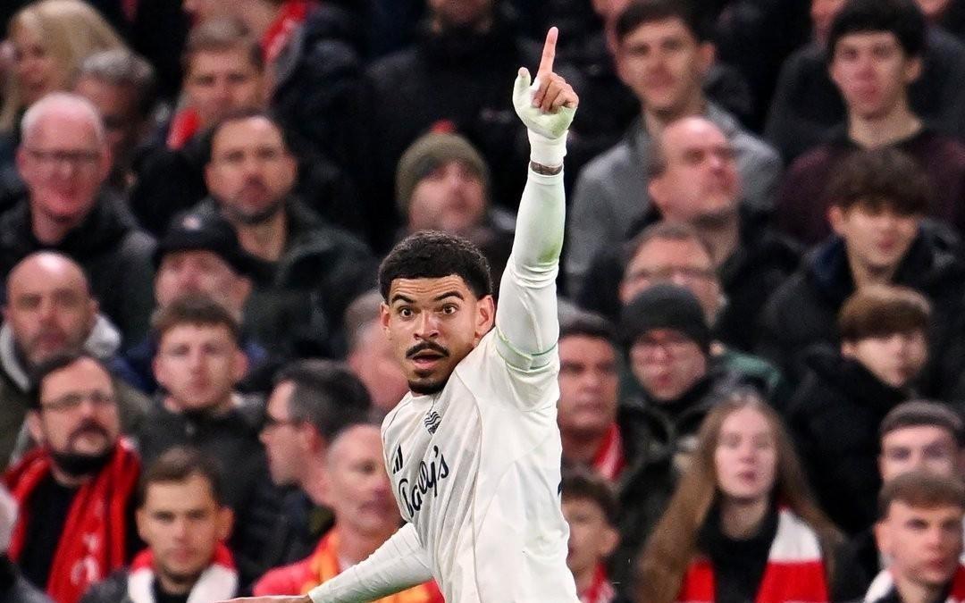 吉布斯怀特：在安菲尔德零封红军并取