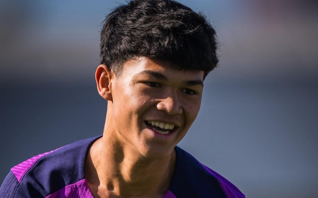 德罗：巴萨一线队首秀是独一无二的时