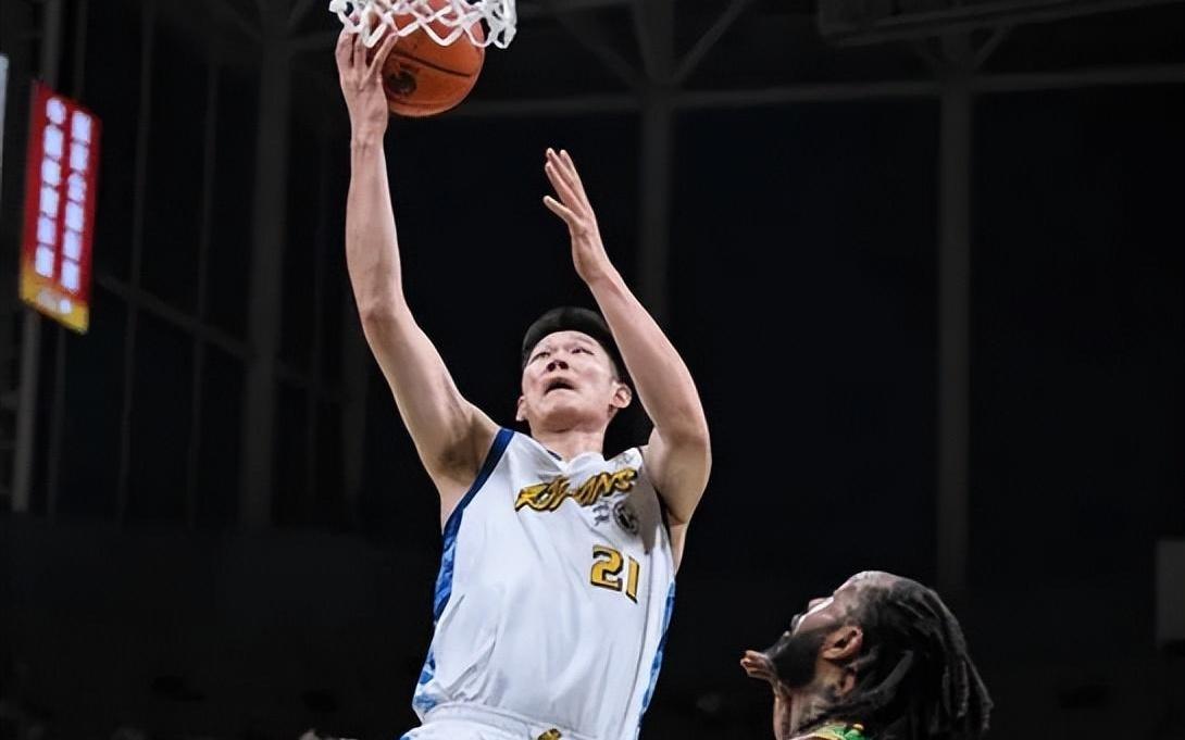 输辽宁发布会！王博不满各方面，直言被上课，胡金秋承诺好好总结