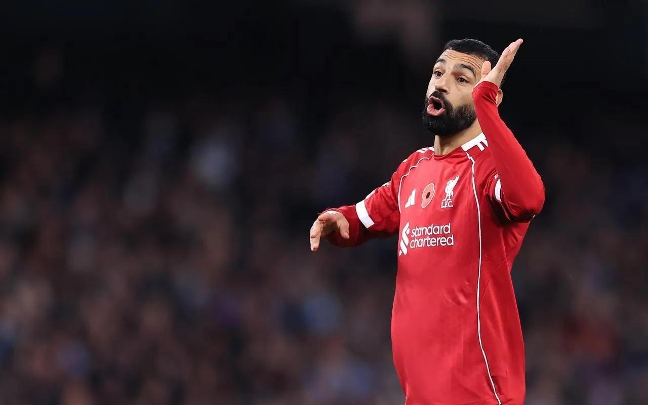 一夜醒来变天，利物浦卫冕梦碎，英超重回曼城阿森纳双雄争冠时代