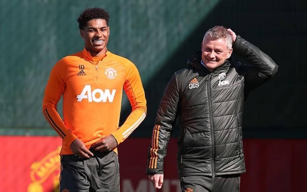 拉师傅：我能代表很多曼联球员说，我们享受为索尔斯克亚效力