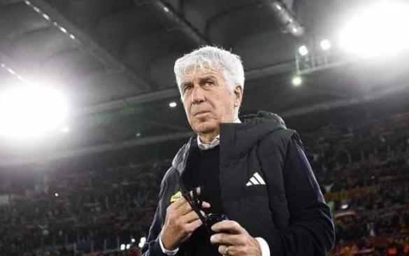 官方：罗马主帅加斯佩里尼当选意甲10月最佳主帅