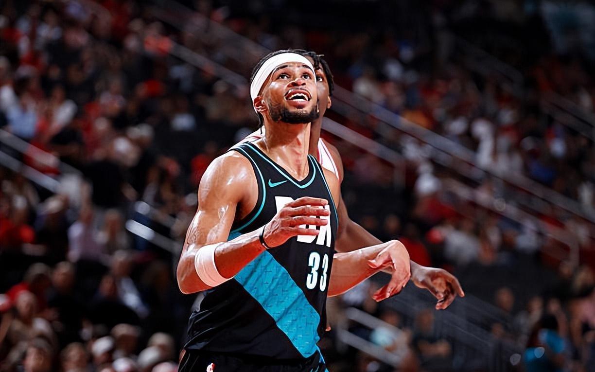 进攻效率还在不断下滑，开拓者锋线大将的表现并不能令人满意