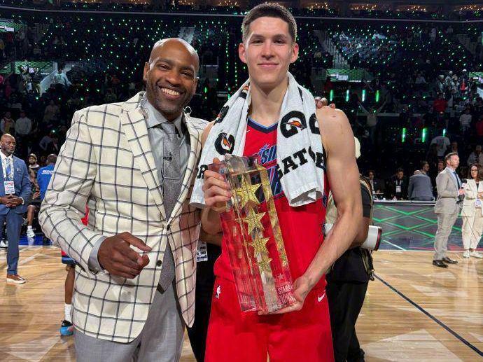 篮网官宣：8号秀杰明因伤赛季报销曾连34场命中三分新秀历史第一