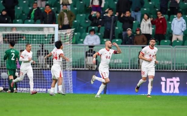 中超保级五队仍未上岸海牛突围亚泰梅州凶险