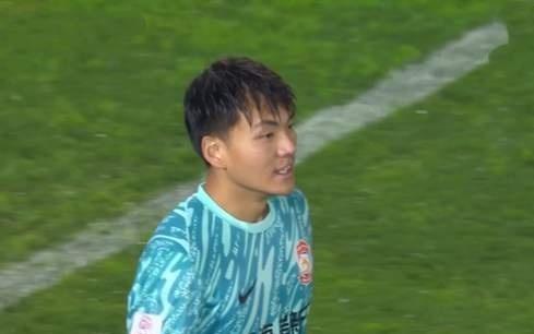 戴伟浚复出看斯帅，申花盯上国字号门