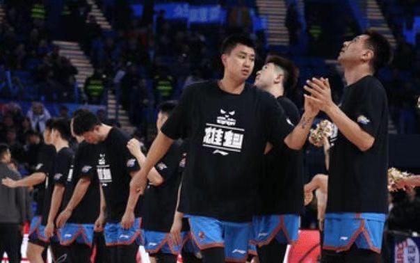 保住CBA参赛权！四川男篮股权之争后