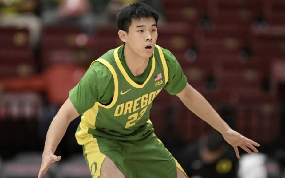 男篮小威少惨遭弃用！CBA得分王打不