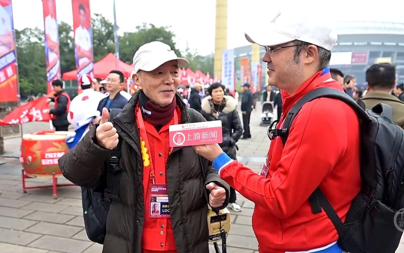 重庆奥体中心刷新“渝超”上座人数纪录：41806名球迷涌入，齐呼“过瘾”“值了”