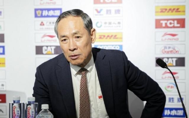 许利民：曾凡博手续进度如何还不清楚，球队一直在物色新外援