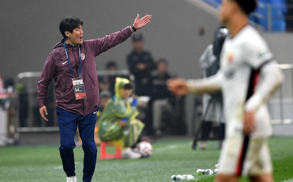 中超自助者天助之！保级专家李霄鹏又