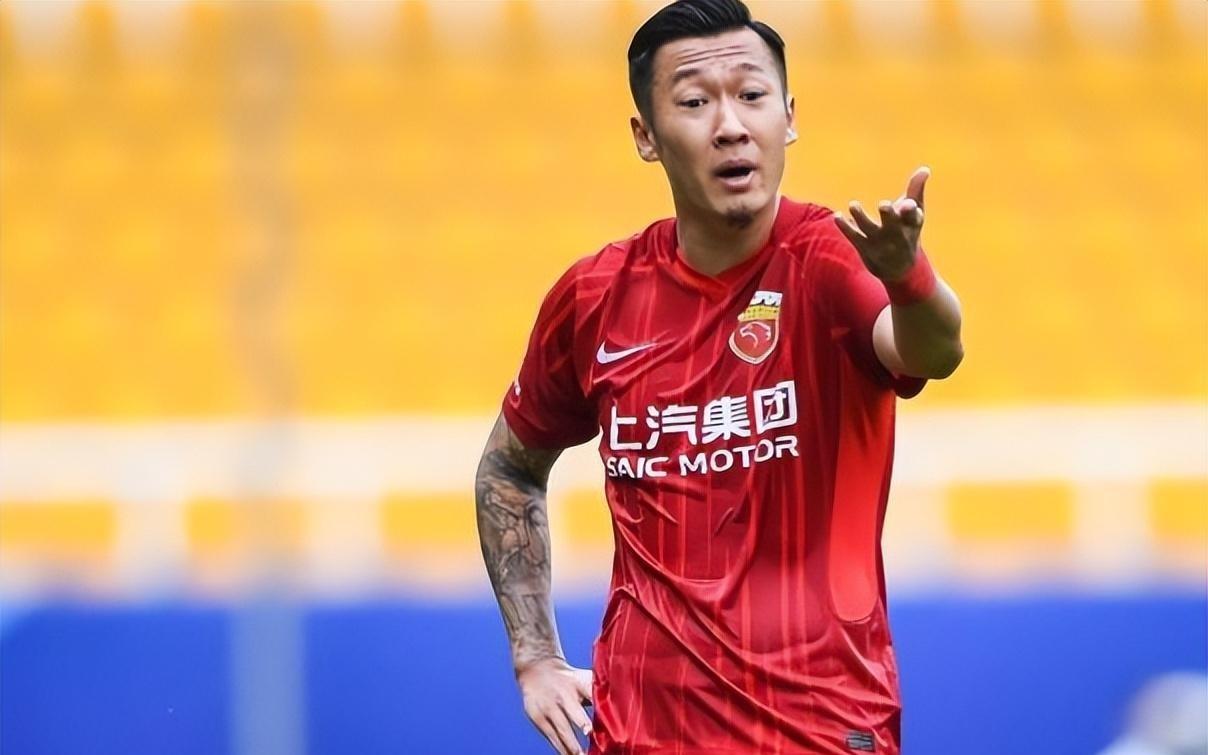 国安抢不赢！海港或免签山东泰山外租全能中场，徐新最佳接班人