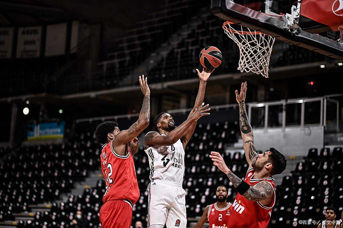 NBA在中国：为何从“万人空巷”走向“悄然降温”