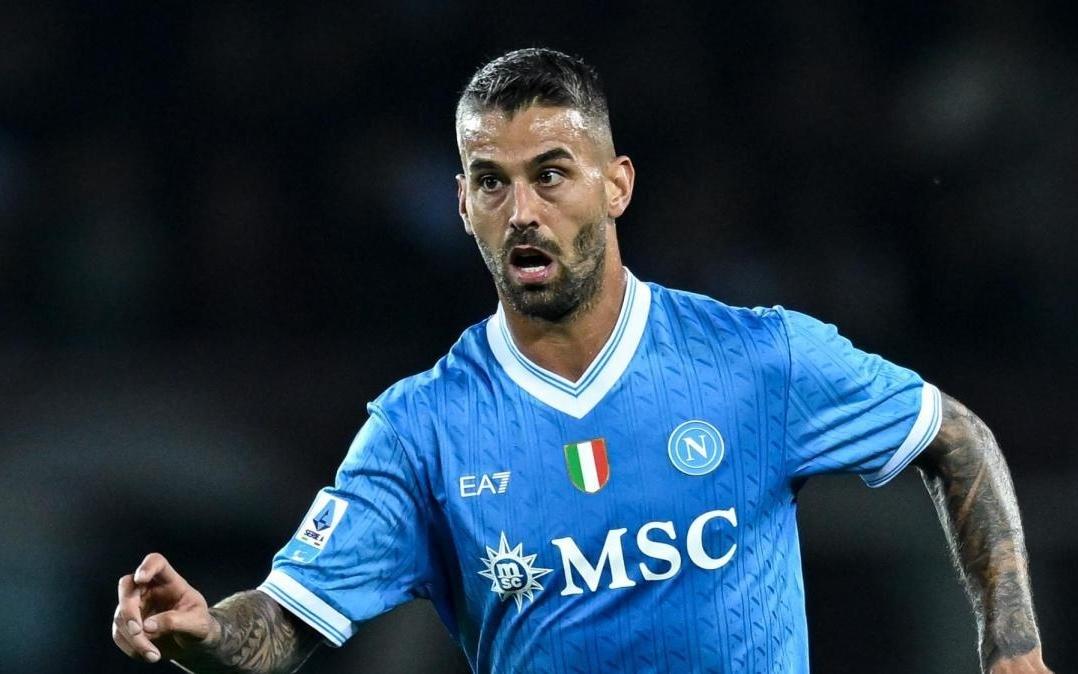 斯皮纳佐拉：我们没能踢好，感觉本菲卡