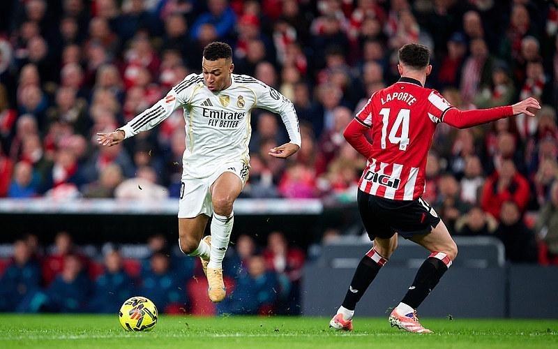 皇马30完胜毕尔巴鄂竞技终结联赛三