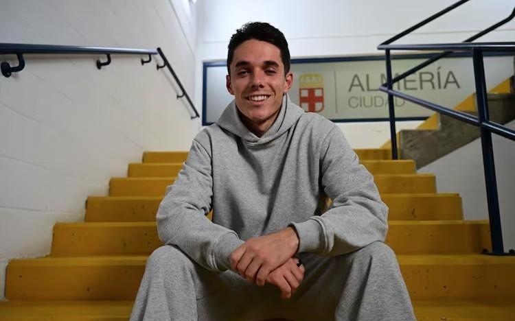 阿里瓦斯：希望有天能够回到皇马劳尔的工作没得到应有认可