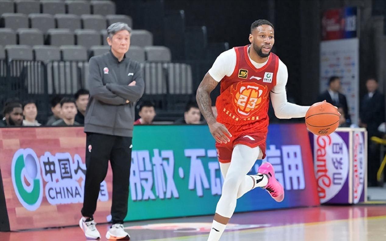 自降身价都没人要！前广东宏远超级外