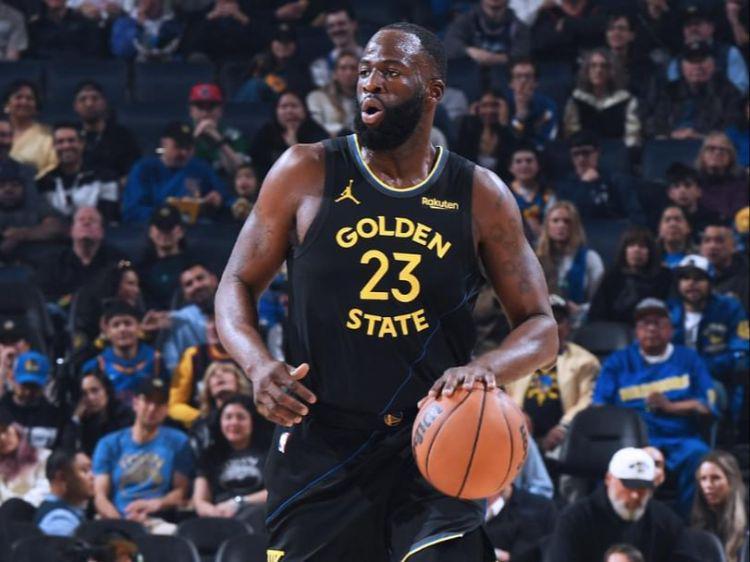 勇士惨败！格林7中2全队最低，马克西14+4探花大爆发，库里也迷茫