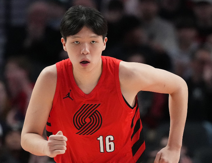 杨瀚森机会又来了！罗威因左膝伤病管理缺阵对手文班亚马也不打