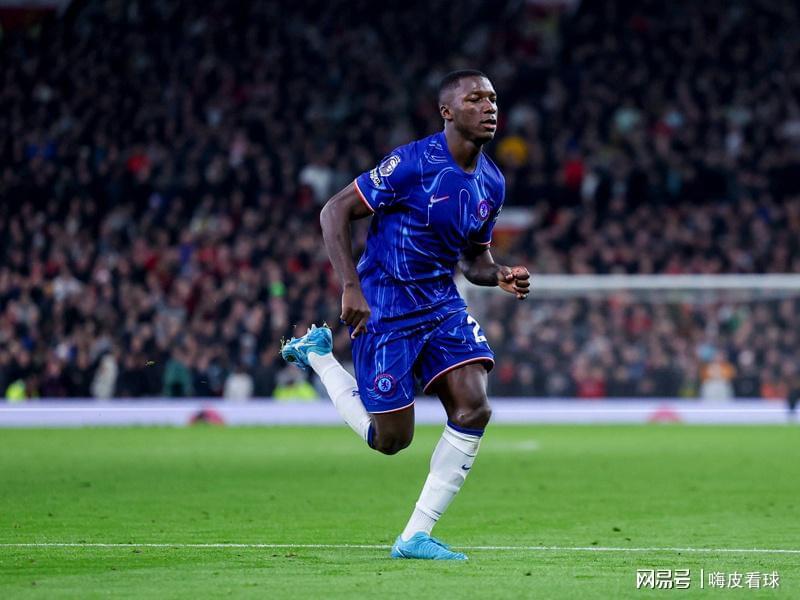 阿森纳一枝独秀，造成英超冠军之争，远