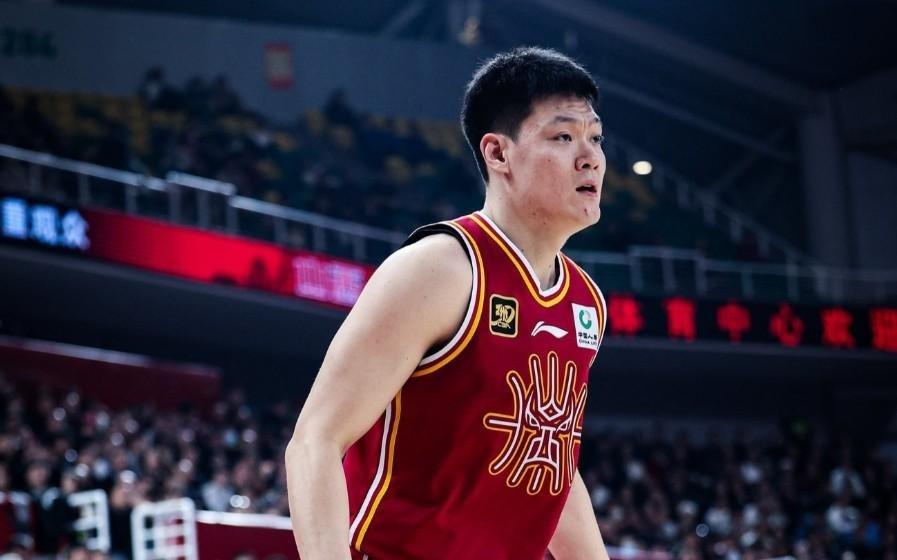 媒体人：国家队不带张宁无可厚非，动作