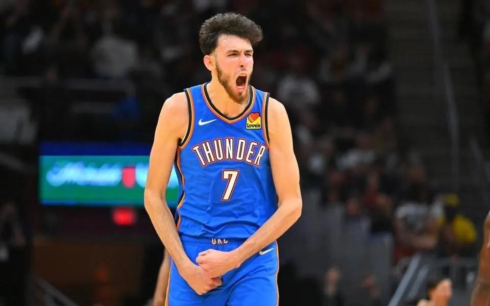 弹无虚发,切特成为NBA历史第4位100%命中率砍20分10板的球员