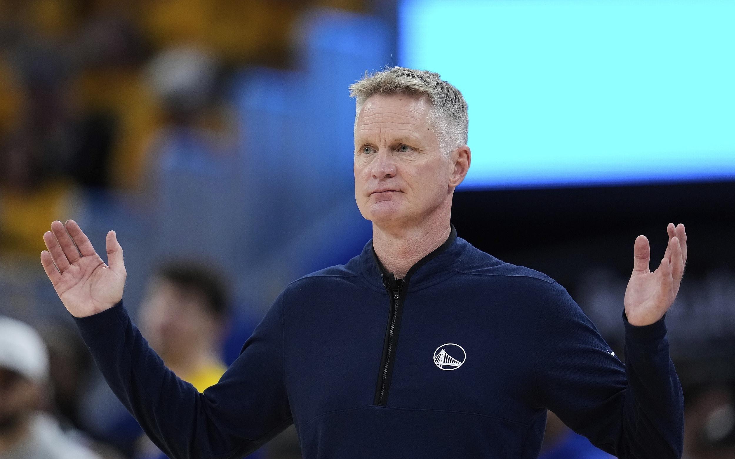 科尔：我们白白送掉两场胜利，球队得到