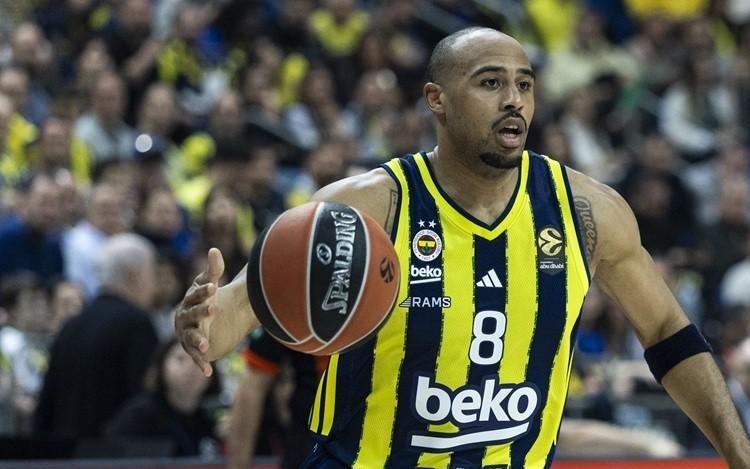 霍顿塔克：詹姆斯很伟大还有趣而接地气，被称为欧洲勒布朗是一种赞美