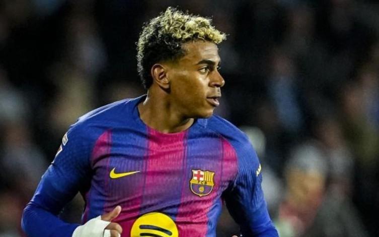 世体：巴萨为亚马尔制定了康复计划，希