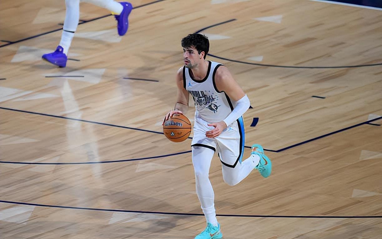 开拓者锋线球星：这次全明星的赛制相当不错，激发了大家的斗志