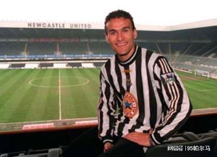 福祸相依，博格坎普的背景板，纽卡斯尔