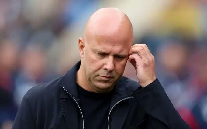 詹俊：斯洛特孤注一掷保联赛，三中卫阵