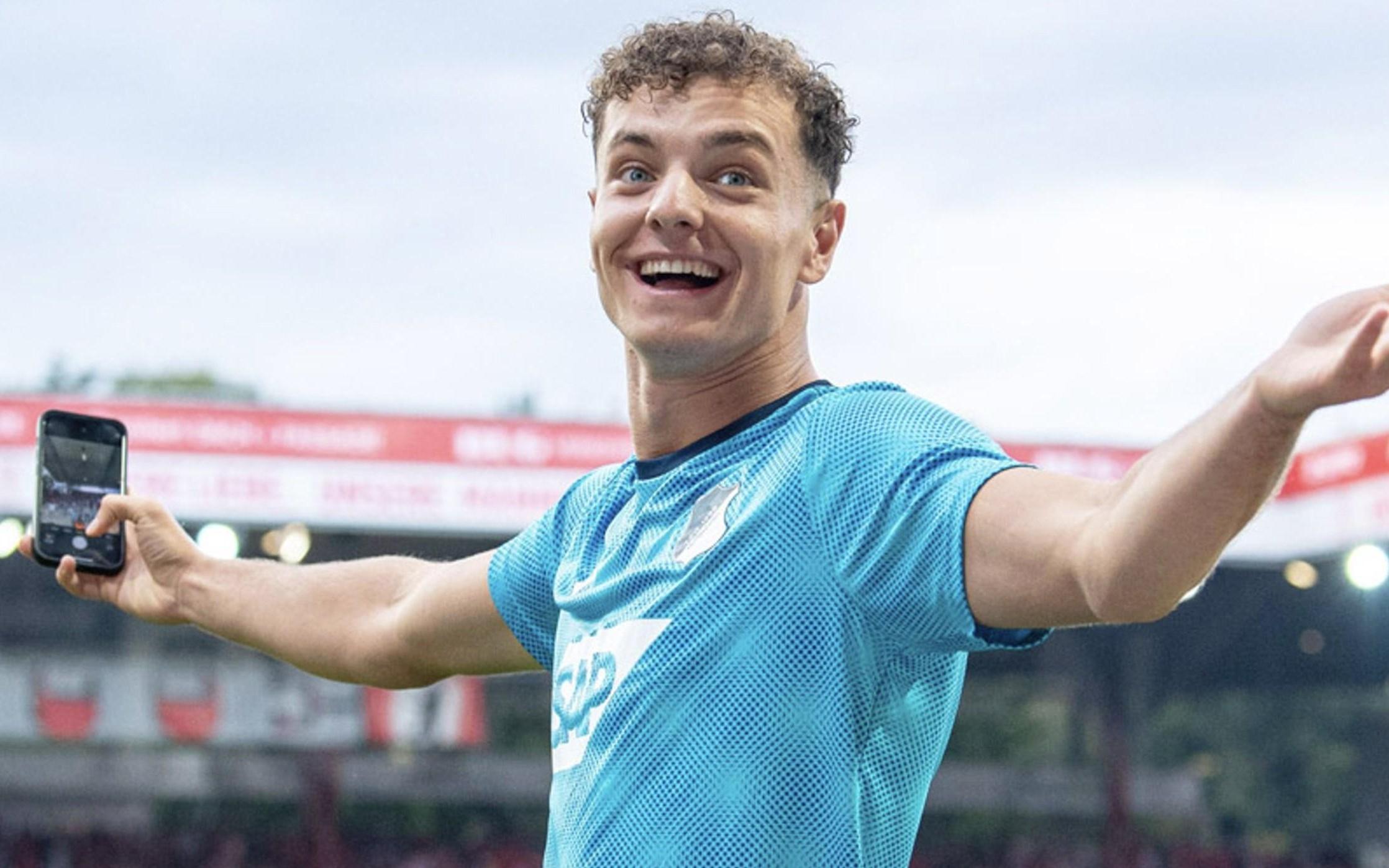 德天空：拜仁关注的霍村前锋阿斯拉尼