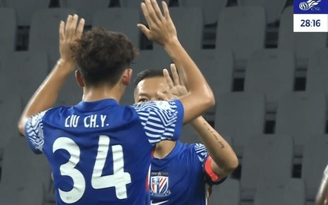 随着浙江33绝平蓉城，海港32绝杀，申花61，中超冠军基本出炉