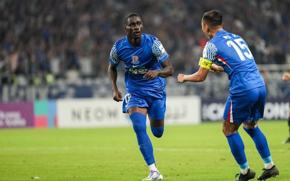 申花收官战首发出炉！斯卢茨基仅换1