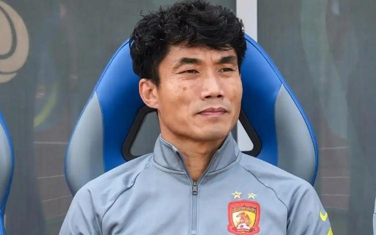 郑智当主教练中超新贵别犯傻，他和邵