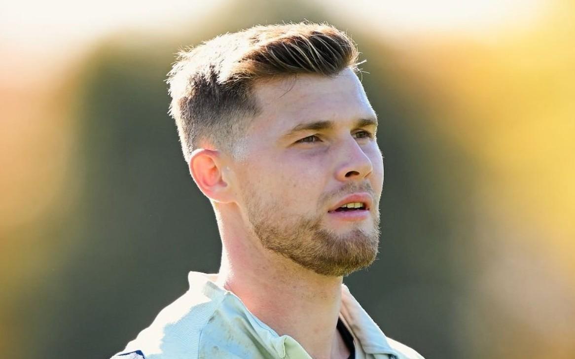 记者：遭遇车祸事件的何塞普已经归队