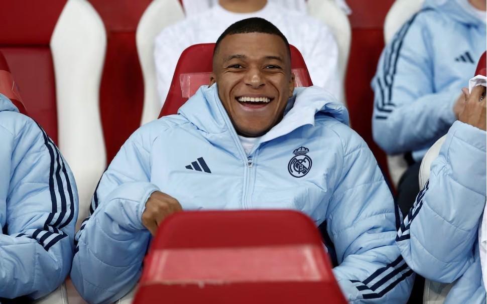 阿斯列本赛季西甲球员薪资TOP25：姆