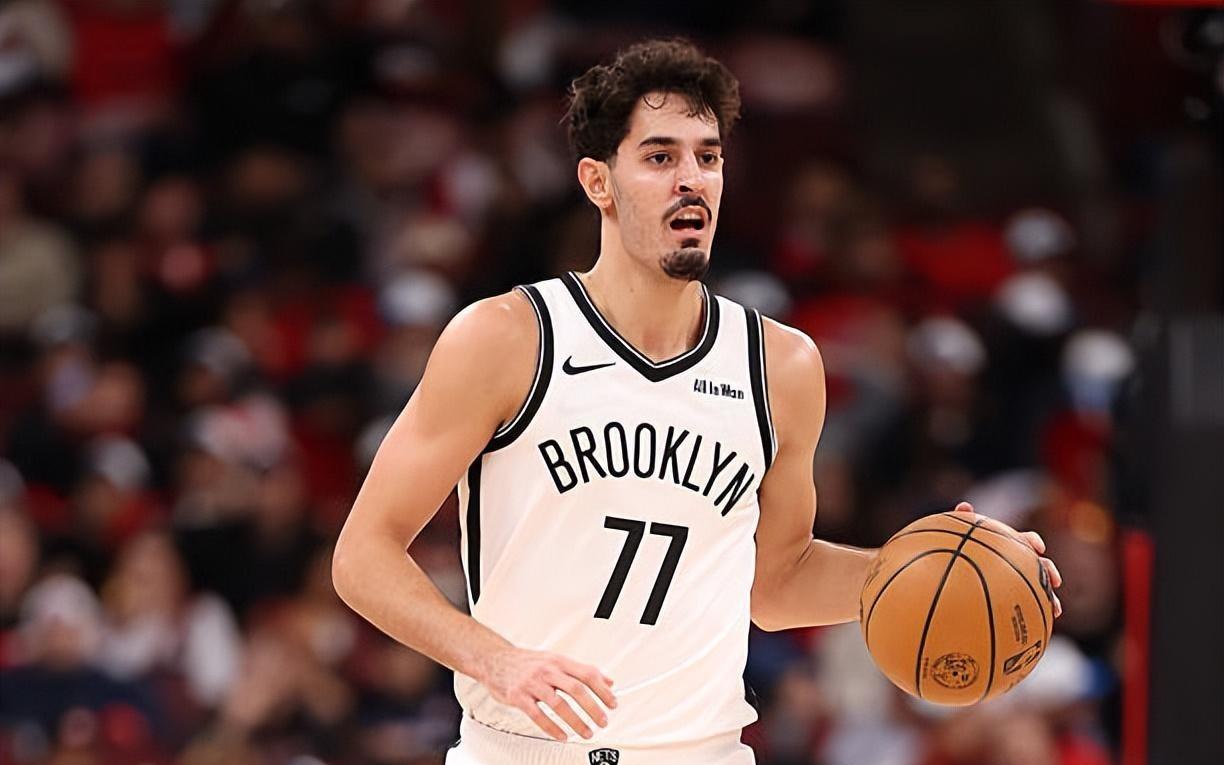 在NBA发展联盟都有些打不明白，篮网